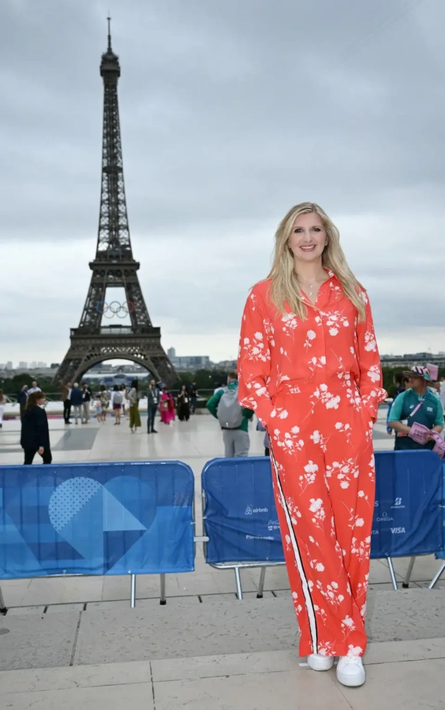 Former Olympic swimmer Rebecca Adlington has won praise from viewers for her on-screen wardrobe