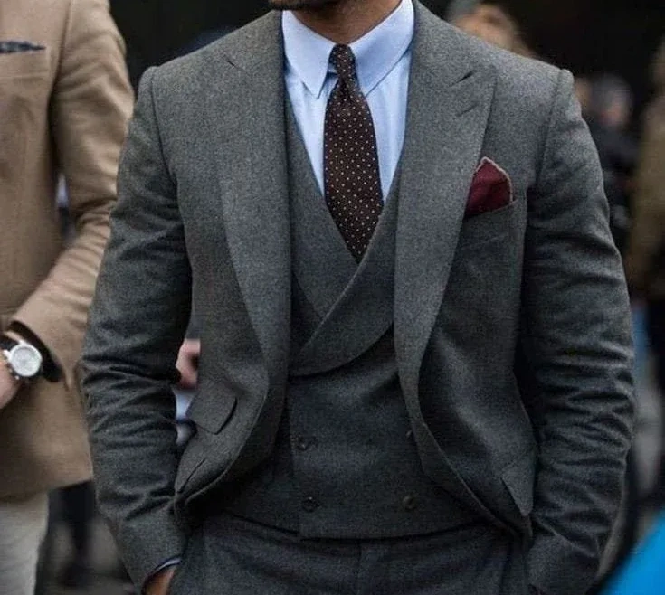 All You Need To Know About the Charcoal Gray Suit Combination