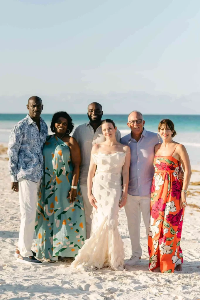 Casual dress code for an outdoor wedding